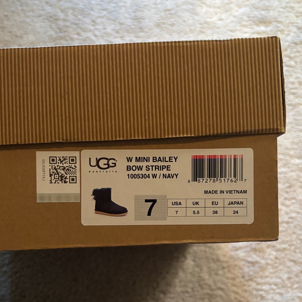 UGG Mini Bailey Bow Stripe Boots - Navy